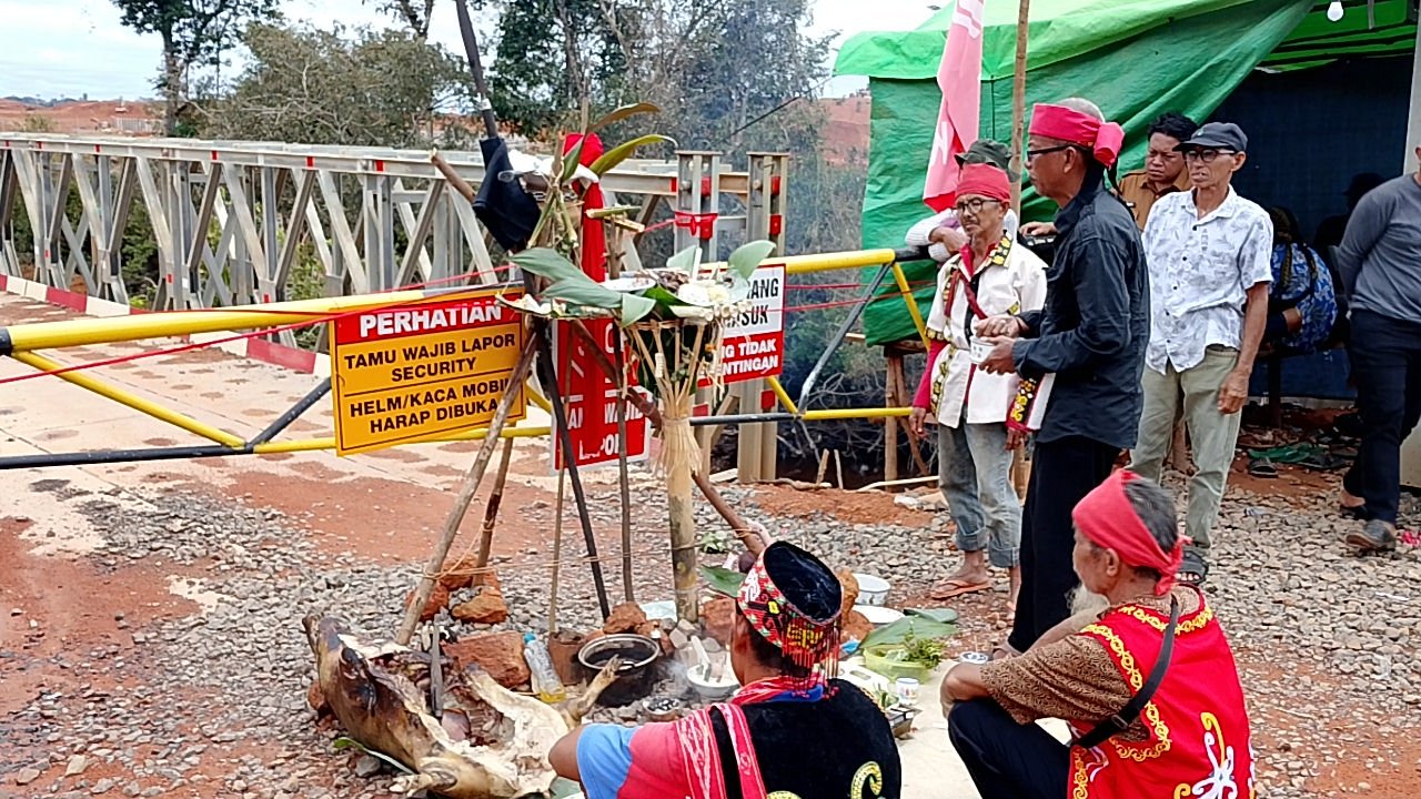 Pendirian Mandoh di area kerja PT.KAN – Toba Teraju