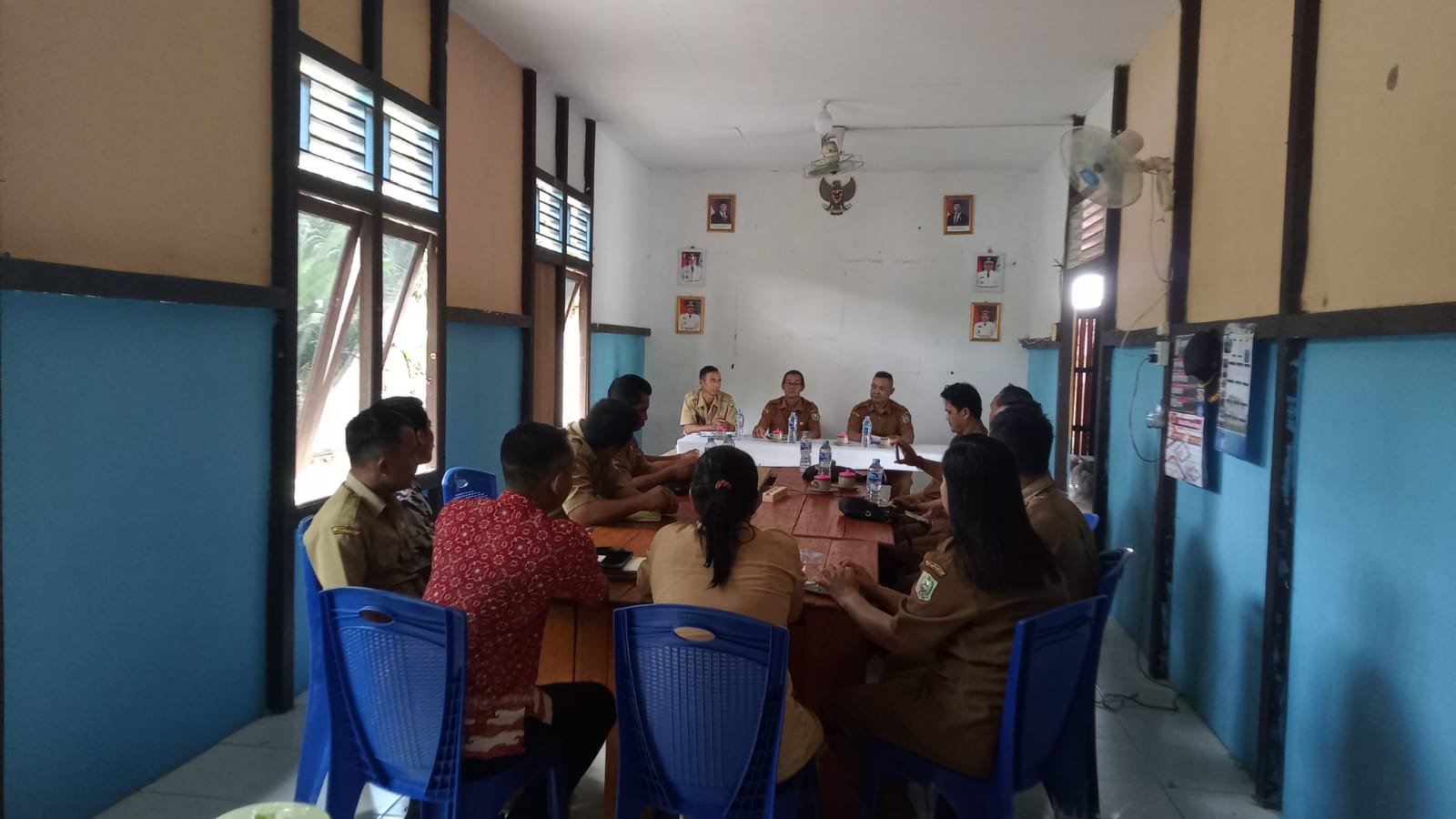 DPM PEMDES Sanggau berkunjung ke Desa Melobok wilayah Benua Mangku Kamit terkait MHA – Meliau