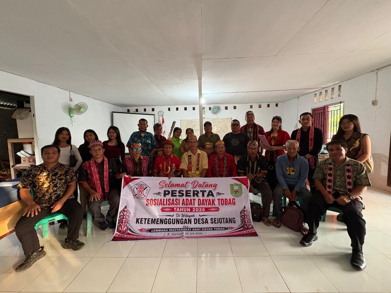 Sosialisasi Adat di Ketumenggungan Adat Desa Sejotang – Tayan Hilir